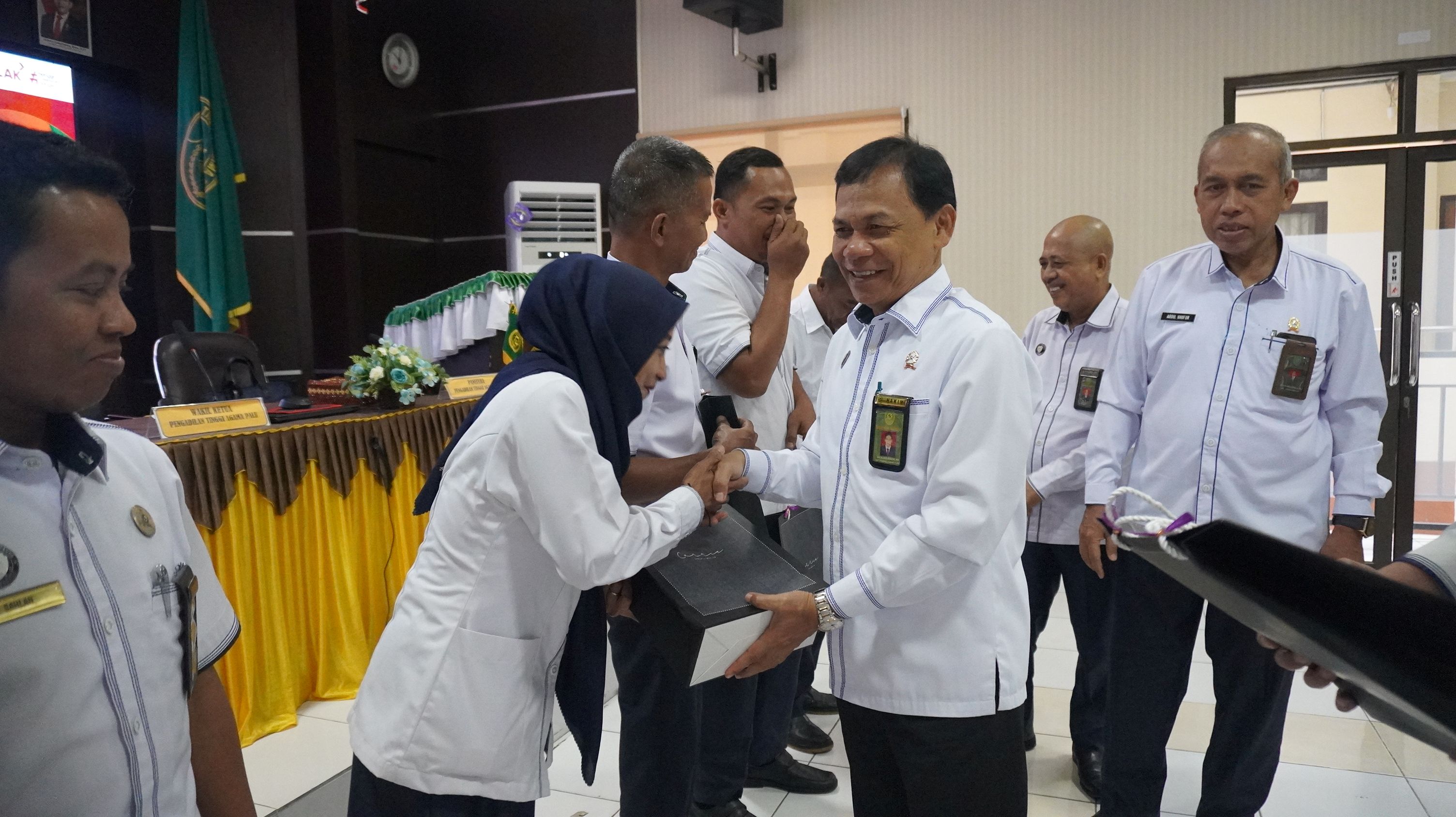 3 Penyerahan SK PPPK Dan Pengantar Alih Tugas Pengadilan Tinggi Agama Palu 082025