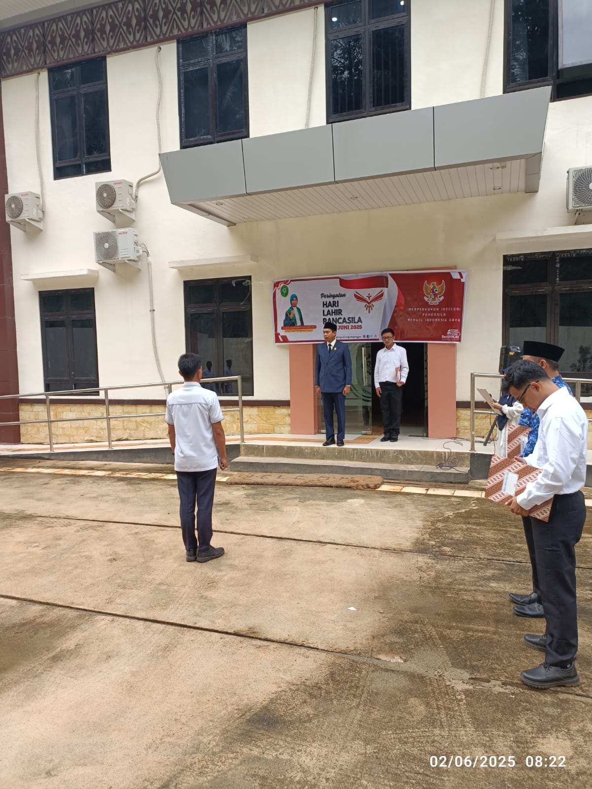 4 Pengadilan Agama Banggai Gelar Upacara Peringatan Hari Lahir Pancasila Tahun 2025