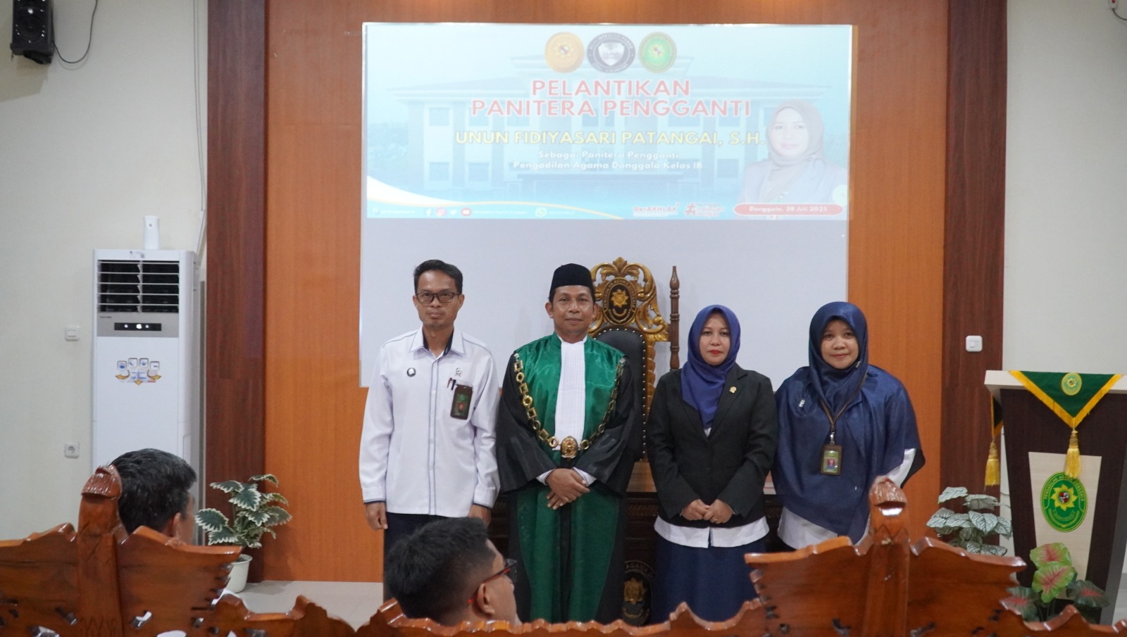 5 Ketua Pengadilan Agama Donggala Lantik Panitera Pengganti 1382025