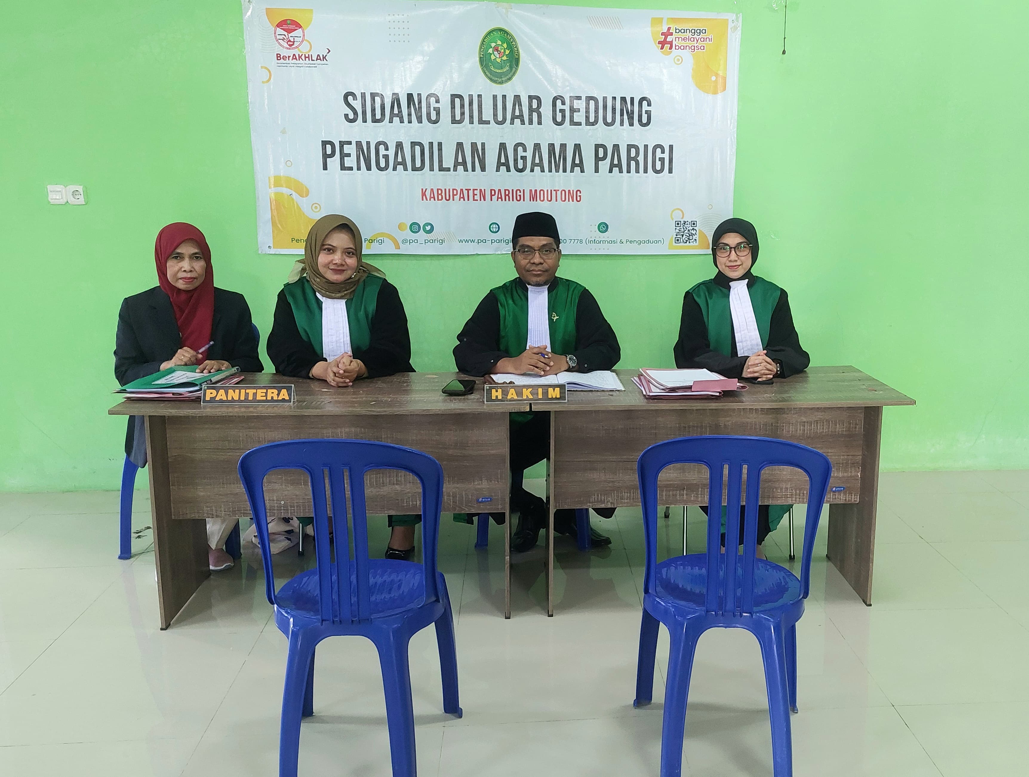 2 KEMBALI HADIR SIDANG KELILING PA PARIGI DI KUA KEC. TINOMBO 1382025