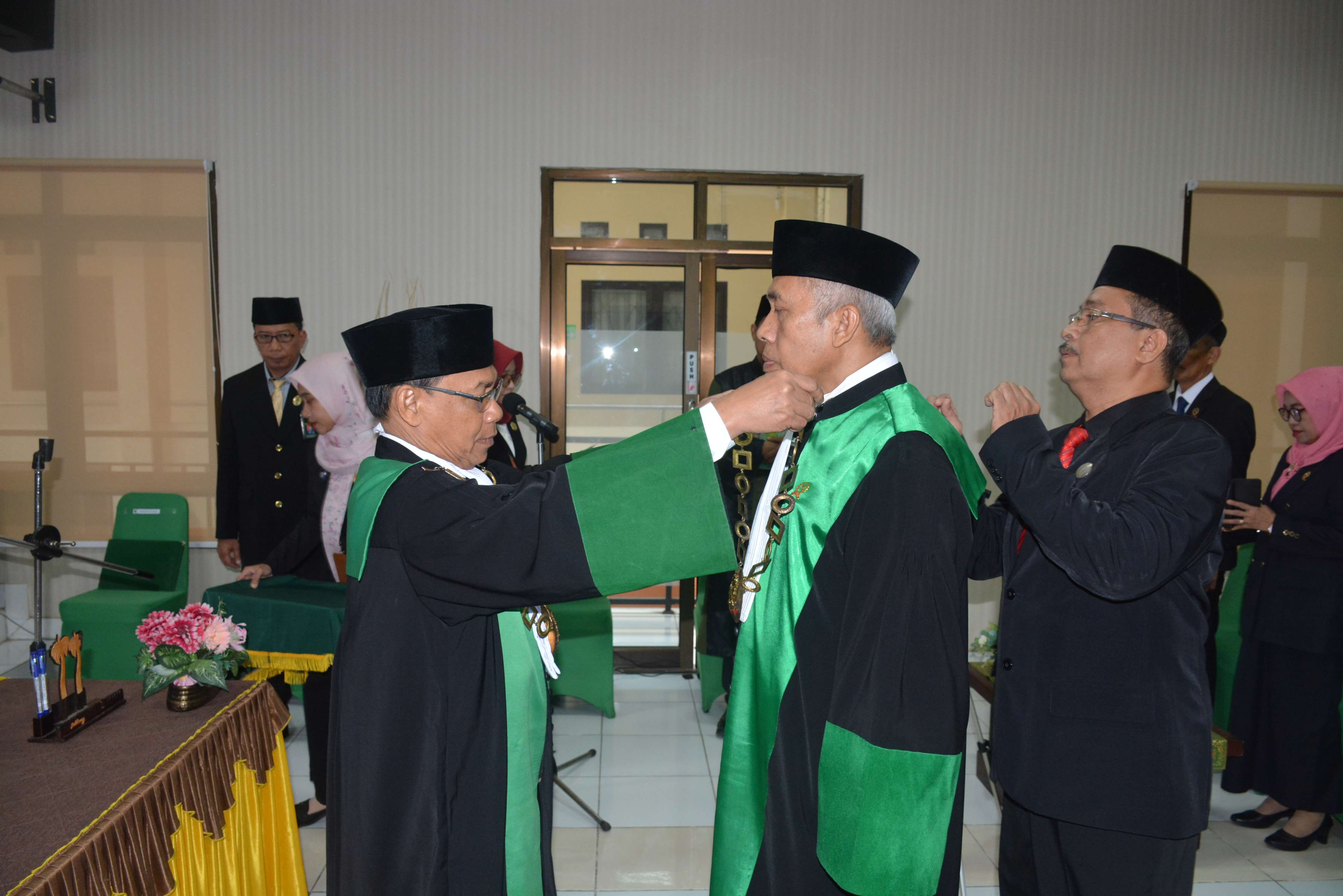 7 Pengambilan Sumpah Jabatan Dan Pelantikan Wakil Ketua Pengadilan Tinggi Agama Palu Juli 2025