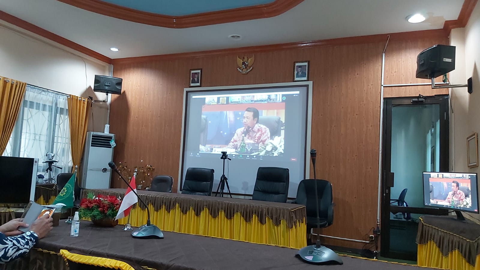 126de09a bed6 4b27 8dcb 280cffac9499