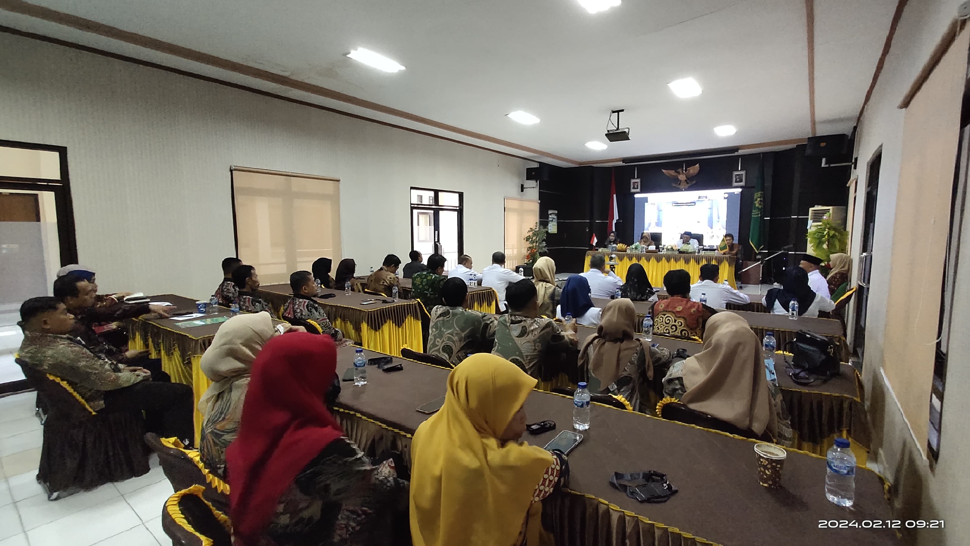 2b07a9ef 6d06 48b6 a8a6 356059f7d590