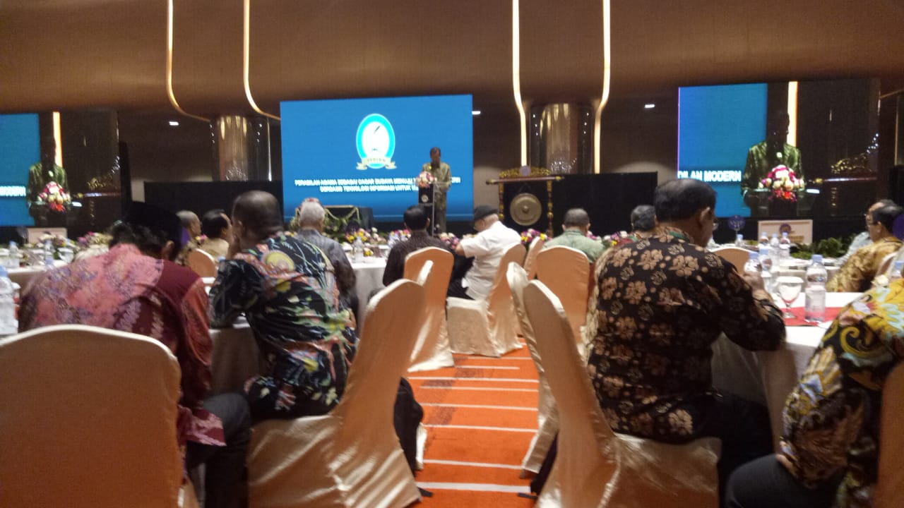 13307757 7200 4755 a3a3 d8f9cdaa2d74